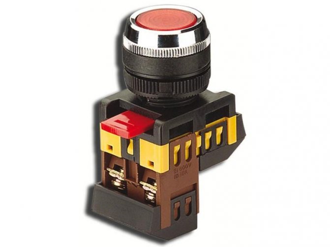 Кнопка запуска двигателя