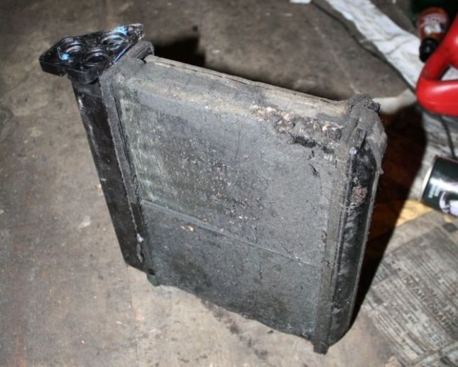 Не греет печка в машине: причины