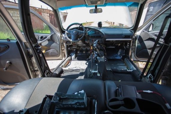 Нива шевроле медленно сбрасывает обороты двигателя