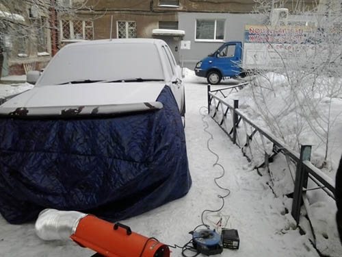 Отогрев автомобиля тепловой пушкой