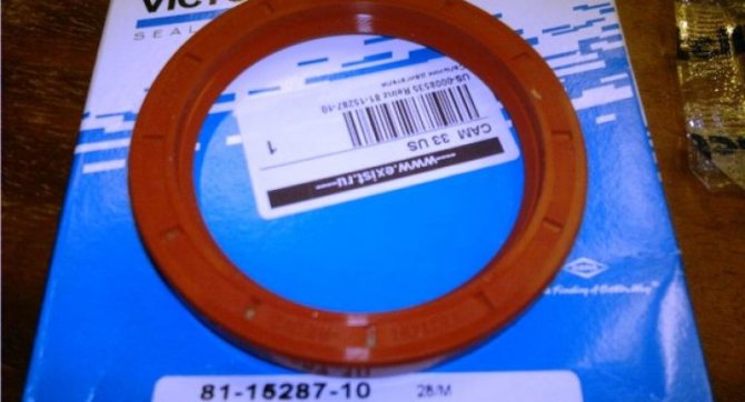 Пошаговая замена сальника коленвала на автомобиле ВАЗ 2106 своими руками