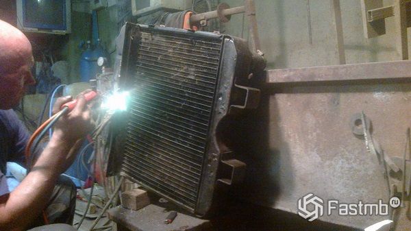 Ремонт радиатора охлаждения двигателя своими руками