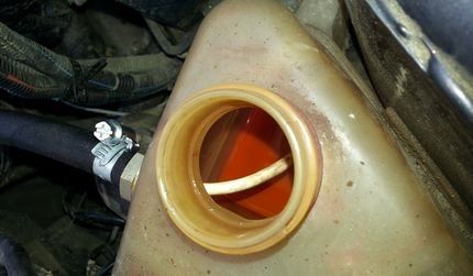 Как можно выгнать воздушную пробку из системы охлаждения