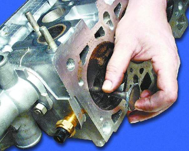 Как правильно притереть клапана на ваз 2109