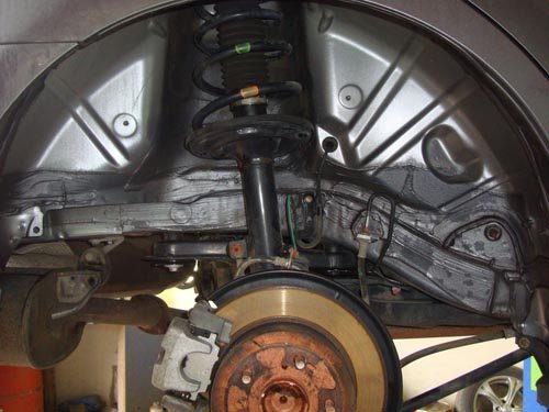 Подготовка к шумоизоляции колесной арки