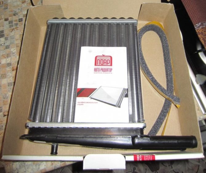 Радиатор печки на Лада Калина