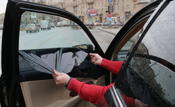 Снятие плёнки со стекла авто
