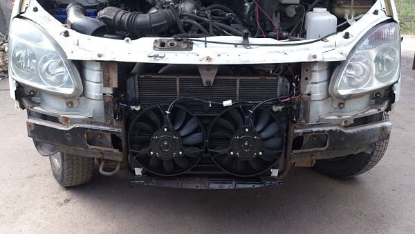 Вентилятор охлаждения радиатора не работает или не выключается: что делать